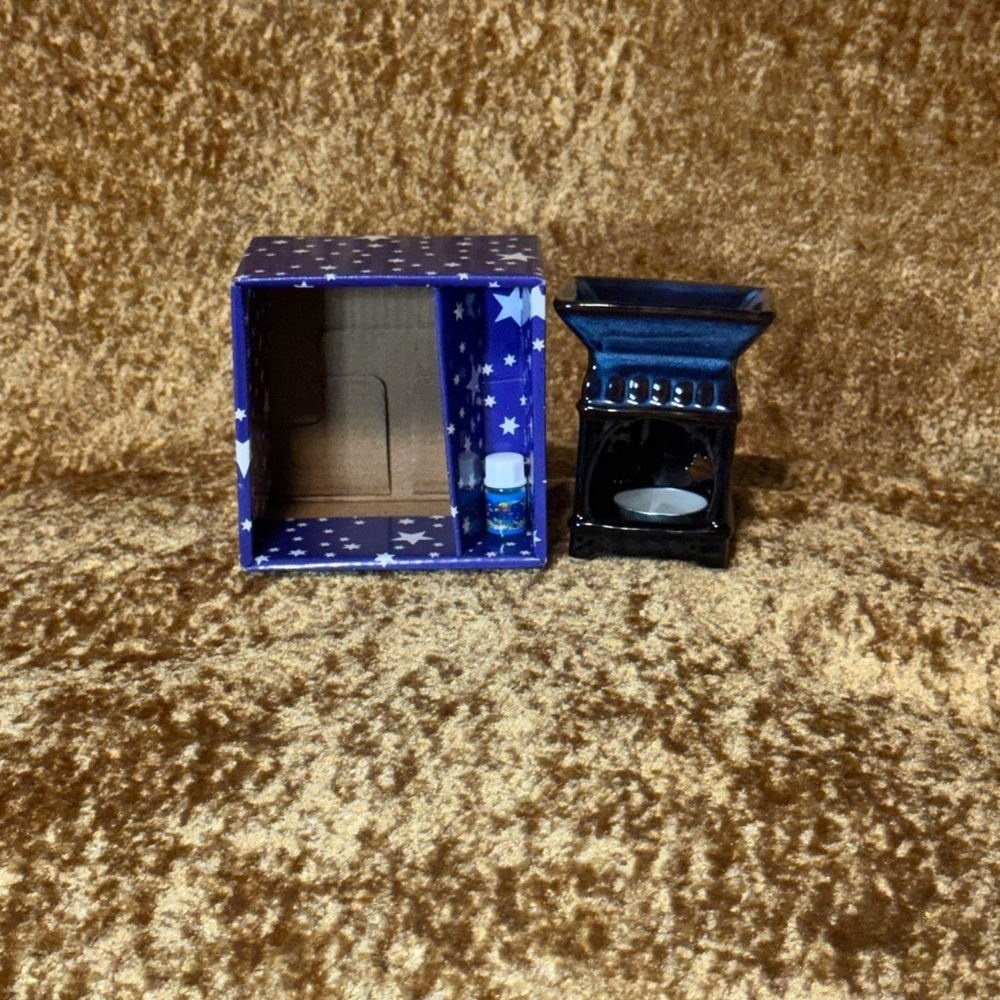 Porcelain Oil Burner Black Blue color W/ 1 Tealight & Small Starter Oil Ocean